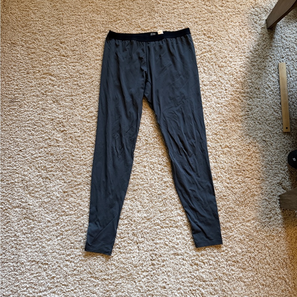 Arc’tryx Thermals - Large